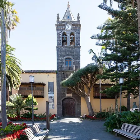 Retama Laguna Centro Apartment *